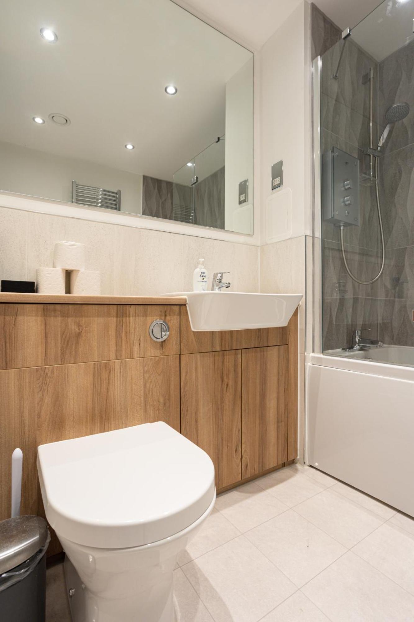 Comfy 2 Bedroom Apartment Near Edinburgh City Centre Ngoại thất bức ảnh