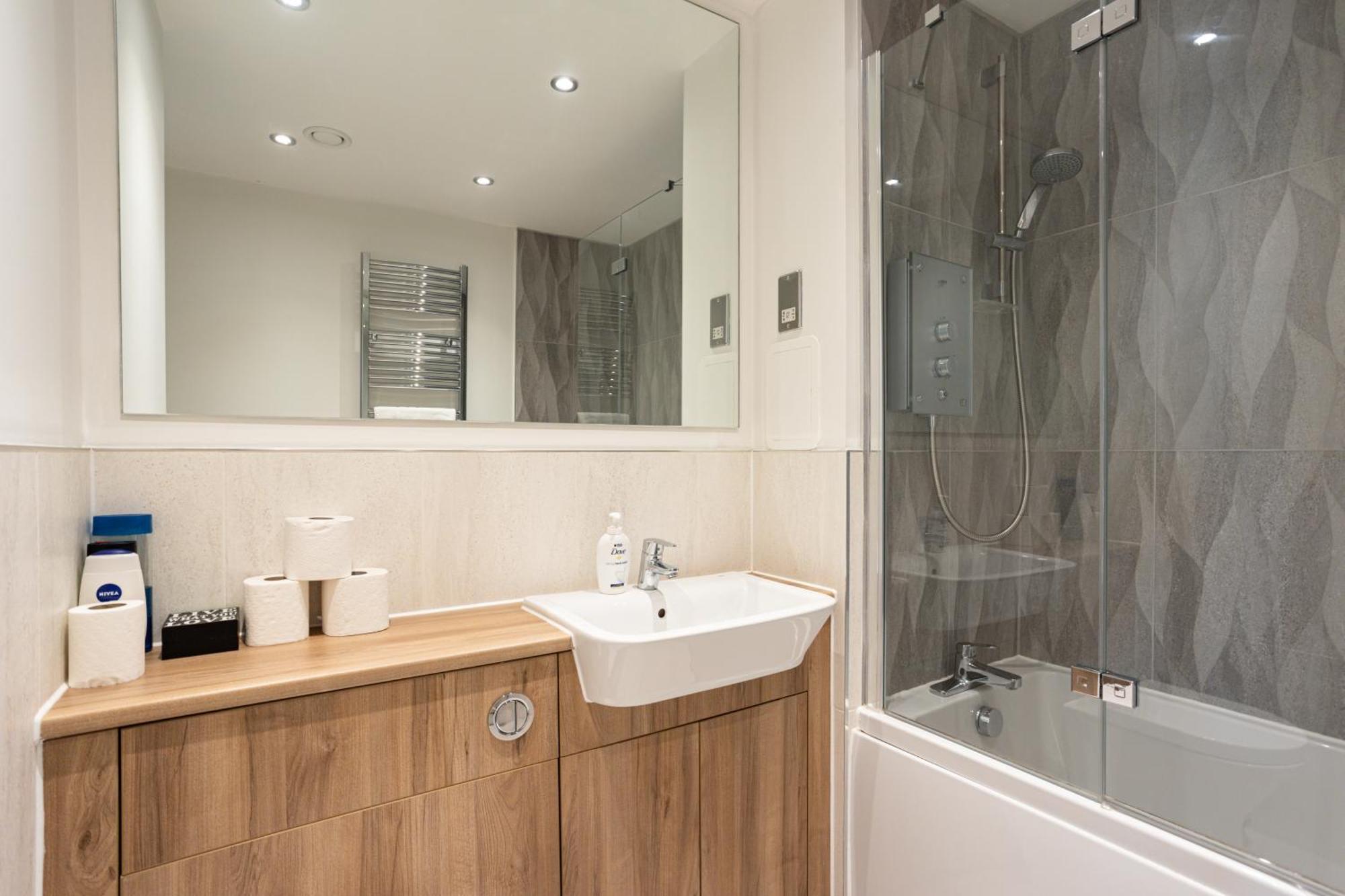 Comfy 2 Bedroom Apartment Near Edinburgh City Centre Ngoại thất bức ảnh